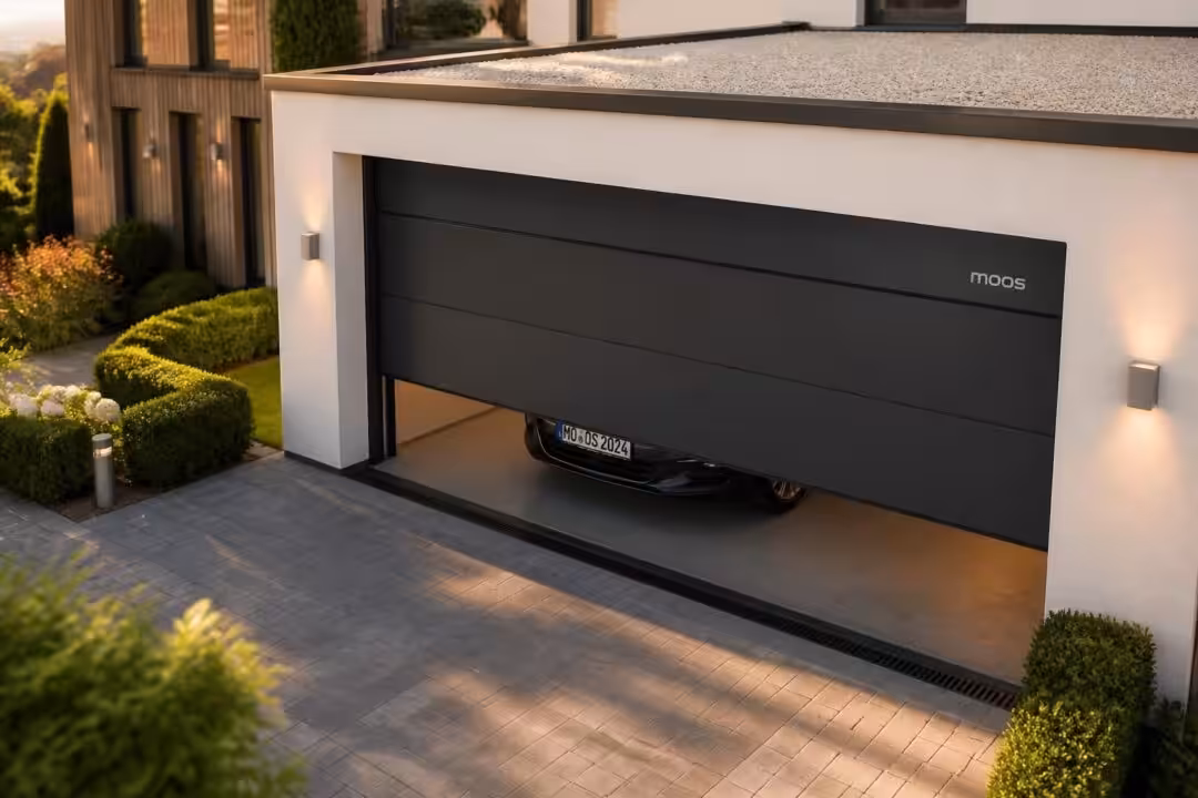découvrez la porte de garage sur mesure moos : guide complet, caractéristiques, avantages et conseils pour choisir le produit idéal adapté à vos besoins.
